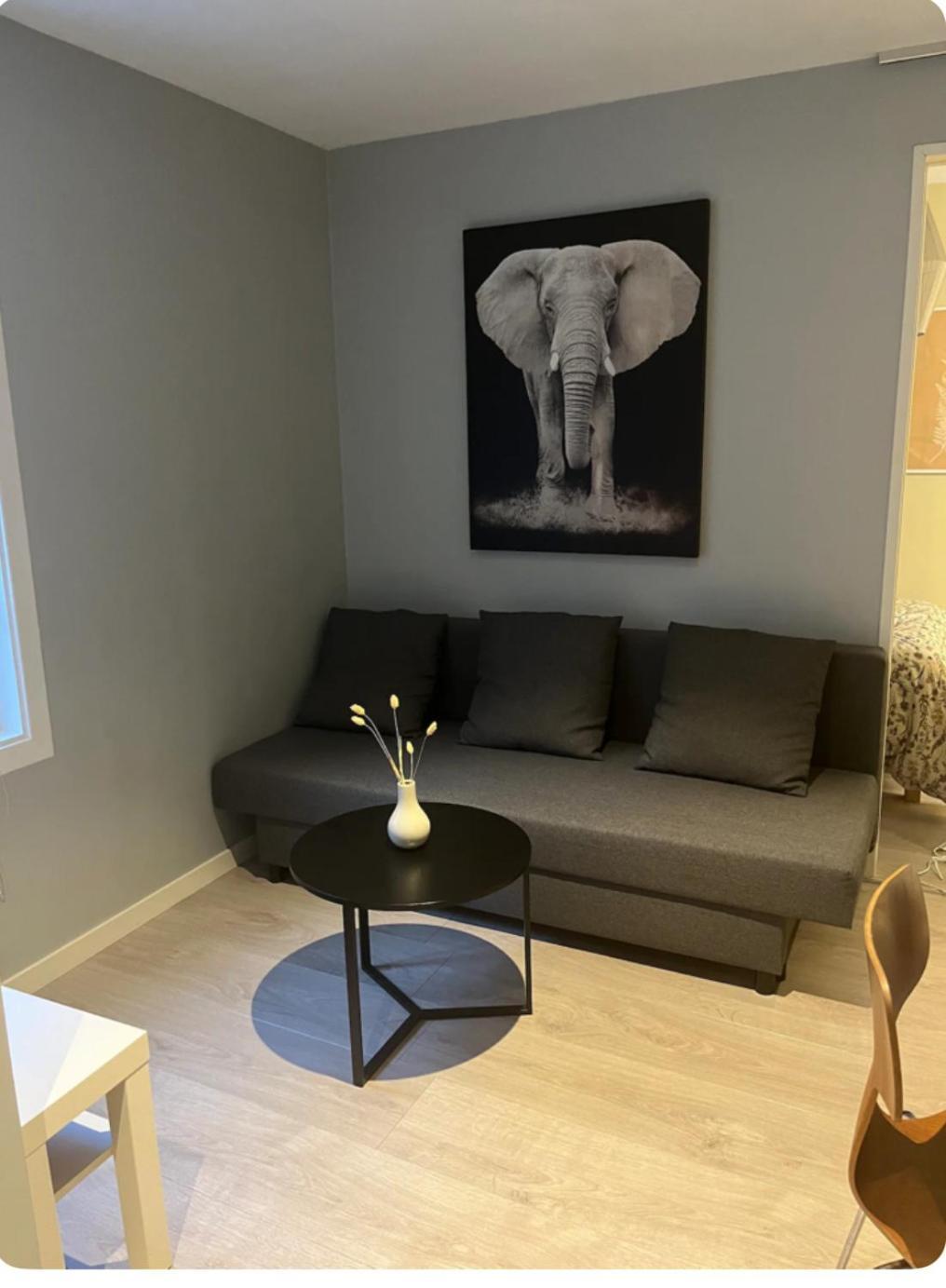 Unik Og Koselig Leilighet Midt I Sentrum Av Trondheim Esterno foto